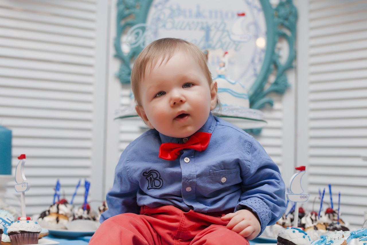 2025年九月十五出生的男孩如何起名字好,五行属什么